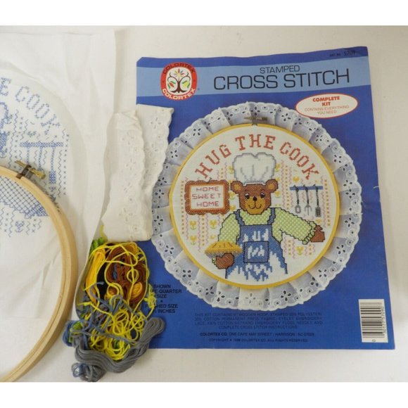 Colortex Stamped Cross Stitch Kit #5709  ©1986 "Hug the Cook" 10 1/2"  Open - Picture 4 of 4